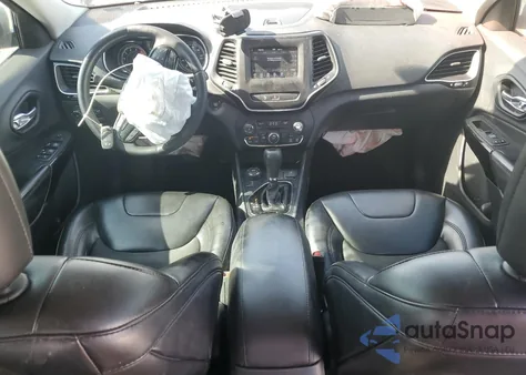 2019 Jeep Cherokee Latitude Plus from USA, damaged, VIN 1C4PJMLX5KD389662